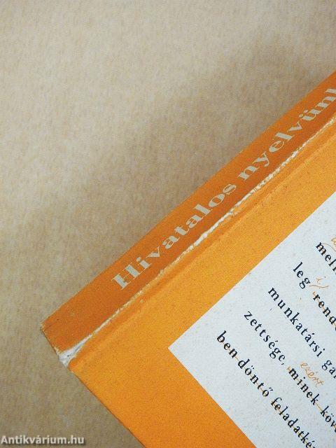 Hivatalos nyelvünk kézikönyve