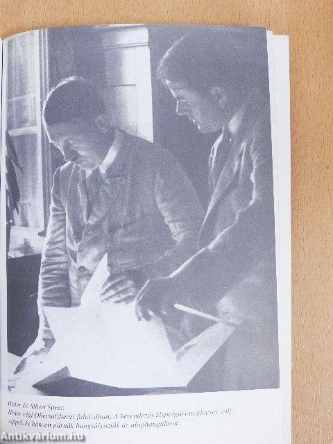 Hitler bizalmasa voltam