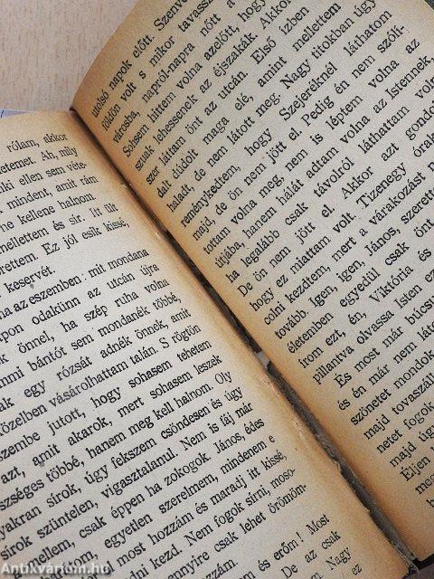 Iljics Iván halála/Albert/Két halott regénye/Viktória