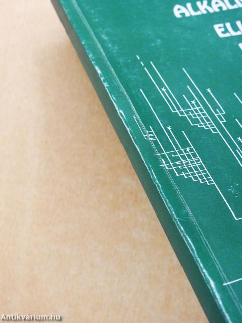 Alkalmazkodás, ellenállás, mobilitás (kétszeresen dedikált példány)