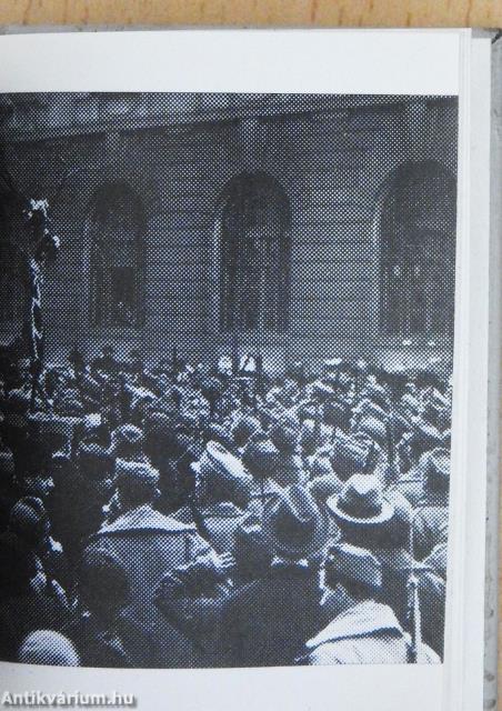 Zászlóbontás (minikönyv)/Zászlóbontás (minikönyv) (számozott)