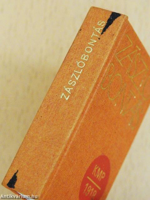 Zászlóbontás (minikönyv)/Zászlóbontás (minikönyv) (számozott)