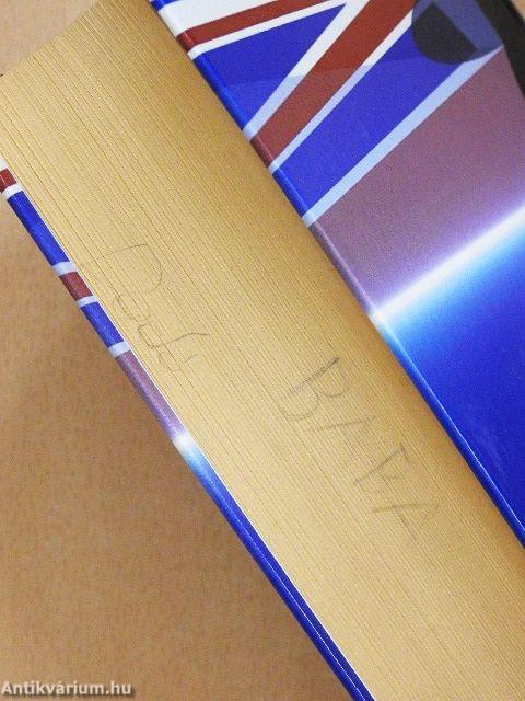 Magyar-angol kéziszótár