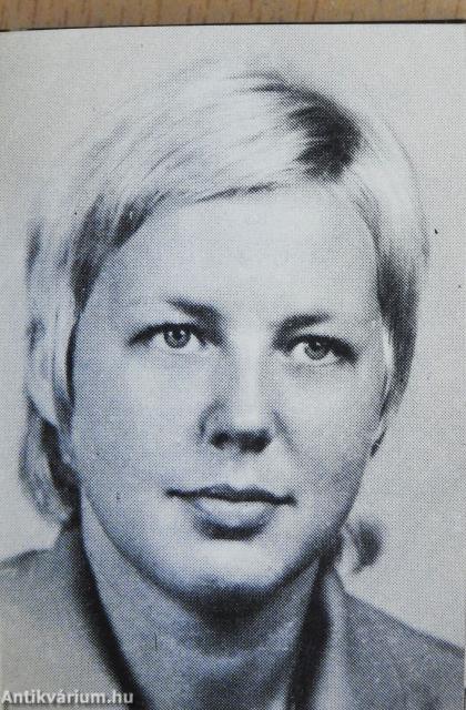 Hetvenöt év - száz aranyérem (minikönyv)