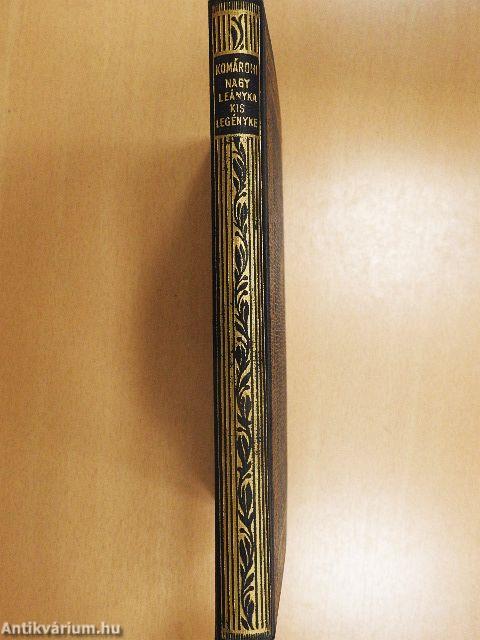 Nagy leányka, kis legényke