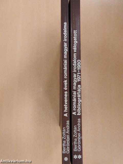 A hetvenes évek romániai magyar irodalma/A romániai magyar irodalom válogatott bibliográfiája 1971-1980 (aláírt és dedikált példány)