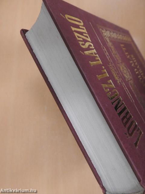 A föld alatti piramis (dedikált példány)