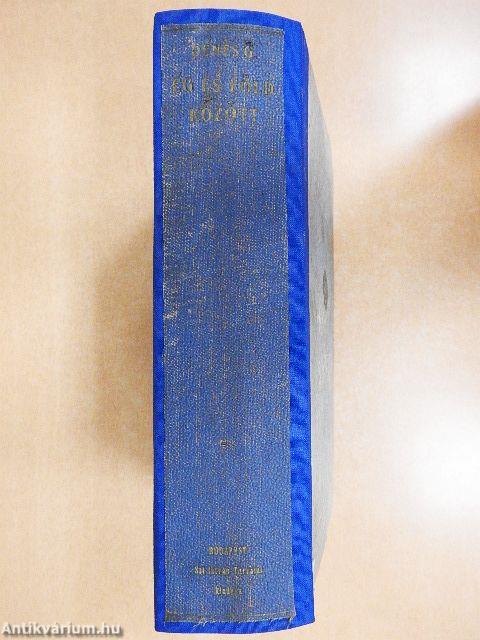 Ég és föld között