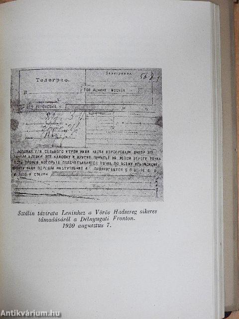 Sztálin és a Szovjetunió fegyveres erői