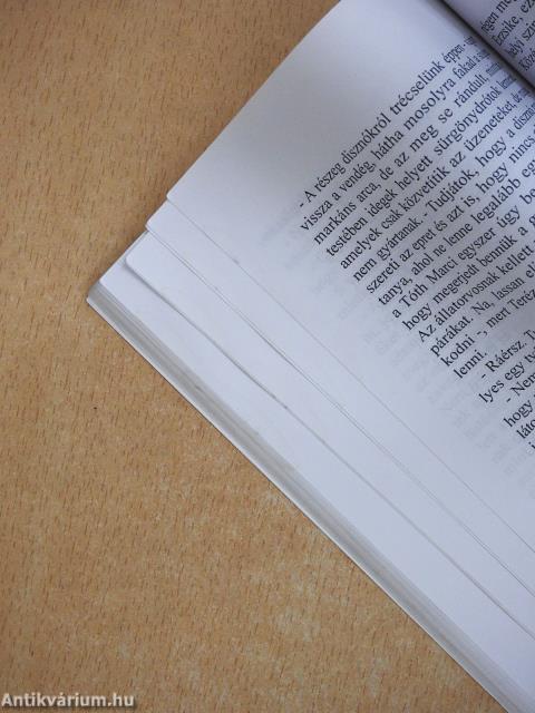 Kedvenceink (dedikált példány)