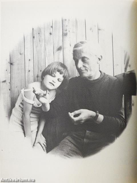 A kráter peremén (dedikált példány)