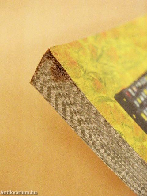 "Senki sincs itt véletlenül"