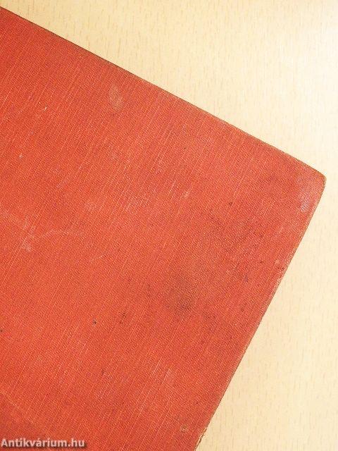 A hét lakattal lezárt ajtó