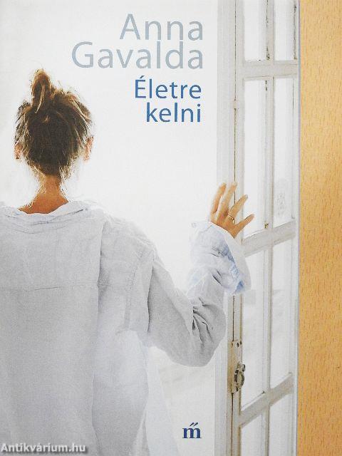 Életre kelni