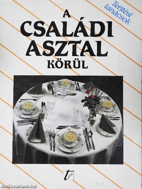 A családi asztal körül