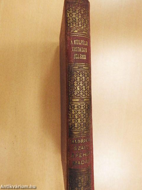 Száll a fehér madár