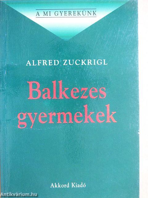 Balkezes gyermekek