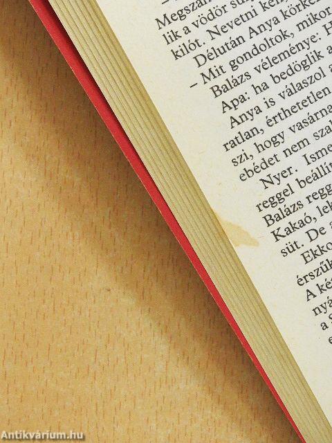 Fészek és fiókák