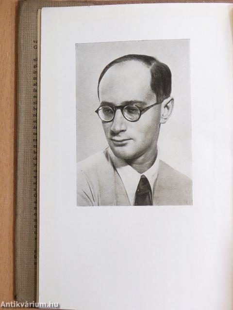 A toronyőr visszapillant I-II.