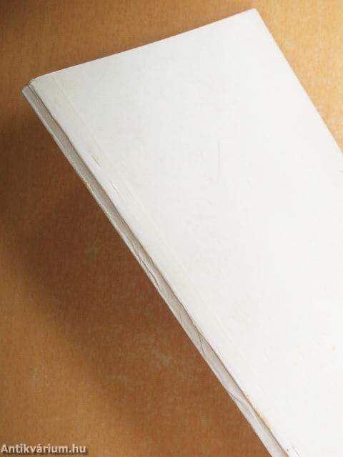 A Zentai Múzeum állandó kiállításának vezetője