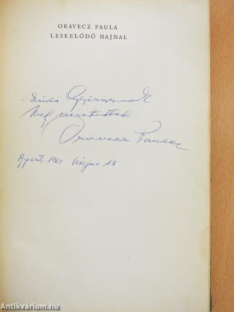 Leskelődő hajnal (dedikált példány)