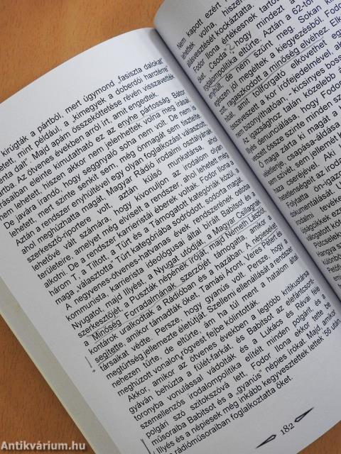 Ön-sorsrontó gonosz anyám és áldozatai (dedikált példány)