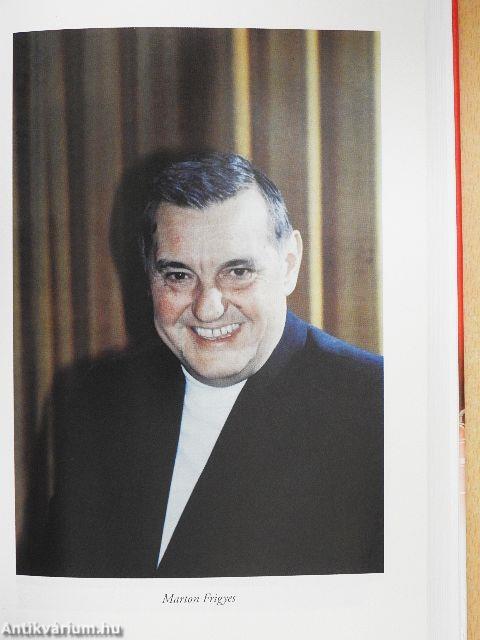 Volt egyszer egy mikroszkóp színpad
