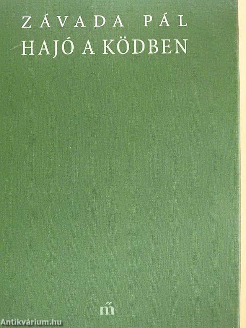 Hajó a ködben
