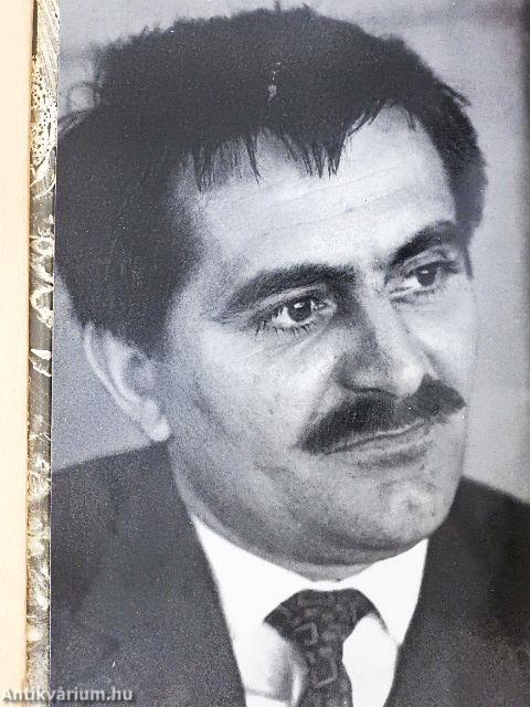 Harc a fehér báránnyal