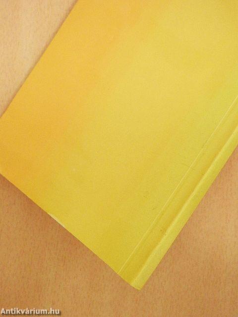 Huzella Tivadar Általános Iskola évkönyv 2000-2001