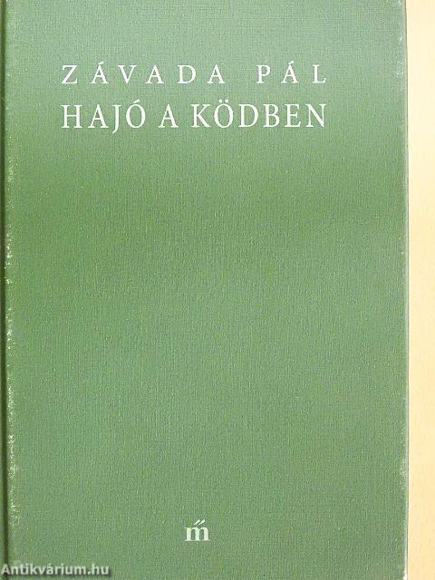 Hajó a ködben