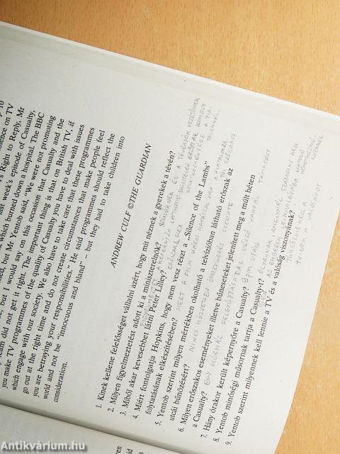 Szövegértés, fordítás, tömörítés, a közép- és felsőfokú angol nyelvvizsgákra