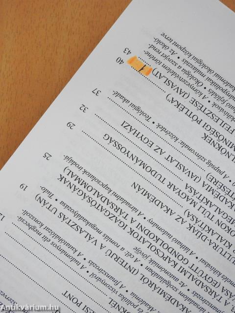 Tudománypolitikai reformról, Akadémiáról (dedikált példány)