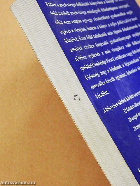 Angol teszt kézikönyv megoldási kulcsokkal közép- és felsőfokon