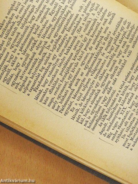 A ponttól a négy dimenzióig