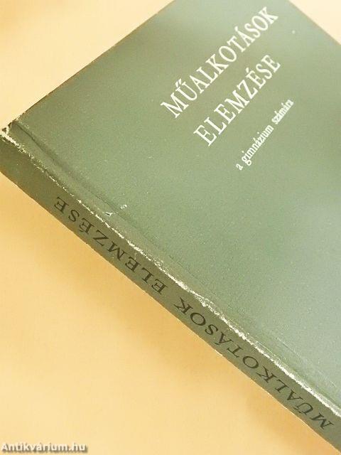 Műalkotások elemzése