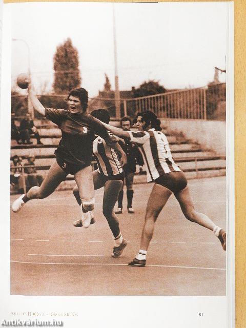 Az első 100 év - CD-vel