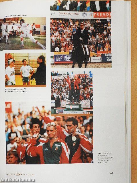 Az első 100 év - CD-vel