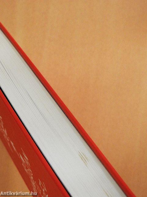 Rém hangosan és irtó közel