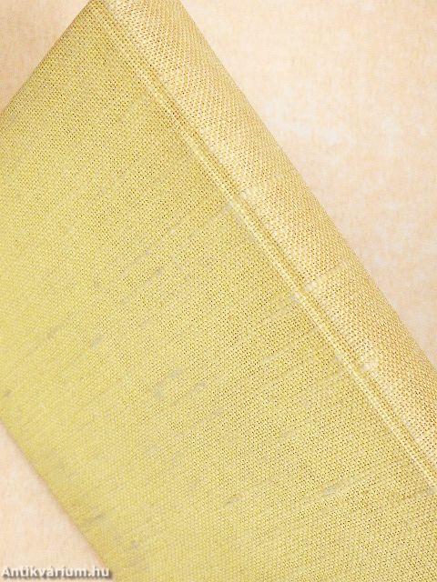 Derült égbolt alatt