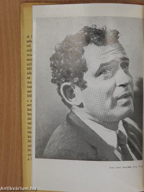 Meztelenek és holtak
