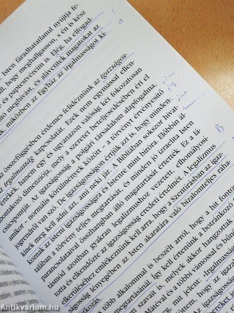 Ferenc pápa Misericordiae Vultus kezdetű bullája