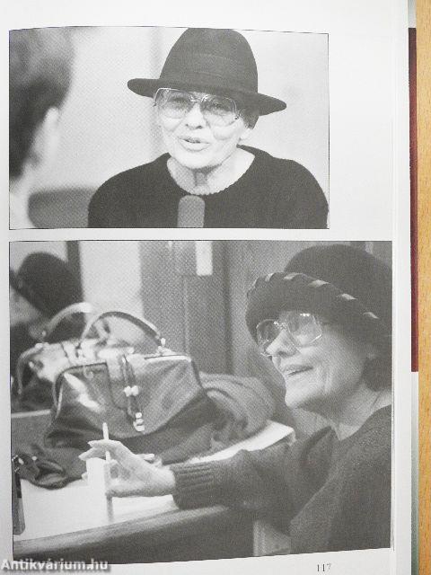 A Jóisten tenyerén