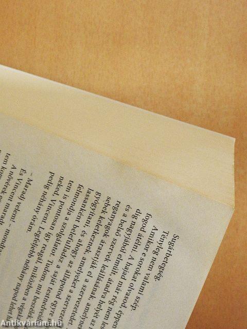 Harry August csodálatos élete