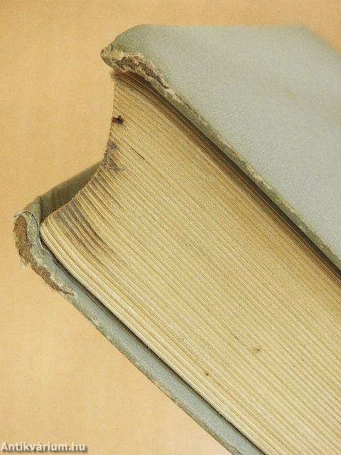 Irodalmi tanulmányok