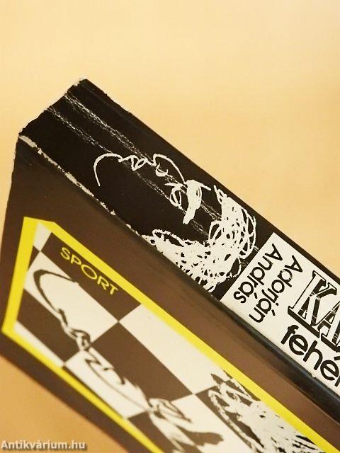 Kaszparov fehéren-feketén
