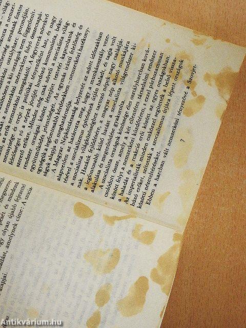 Ellenforradalom tollal és fegyverrel