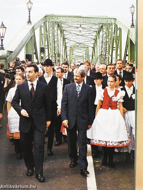 A történelem főutcáján