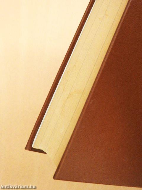 Két kicsi lány kékben/Kerti varázs/A tizenkettes tarot/Hamis tanúzás