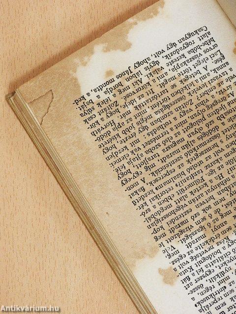 Emberi színjáték I-II.